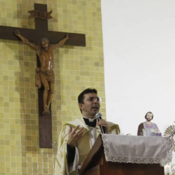 Adoração ao Santíssimo