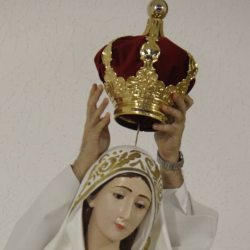 Coroação de Nossa Senhora e São José Operário