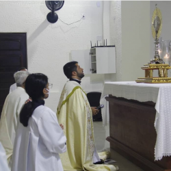 Adoração ao Santíssimo