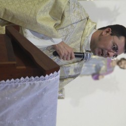 Santa Missa em ação de graças pelos 10 anos de Ordenação Sacerdotal do Pe. Heriberto Gomes