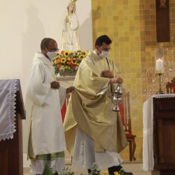 Santa Missa em ação de graças pelos 10 anos de Ordenação Sacerdotal do Pe. Heriberto Gomes