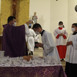 Santa Missa Quarta-feira de Cinzas