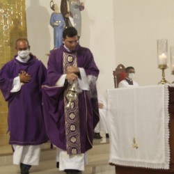 Santa Missa Quarta-feira de Cinzas