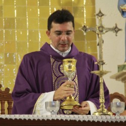 Santa Missa Quarta-feira de Cinzas