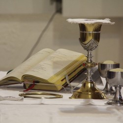 Santa Missa Quarta-feira de Cinzas