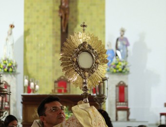 Adoração ao Santíssimo