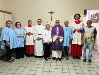 Missa de domingo na Comunidade Nossa Senhora de Fátima