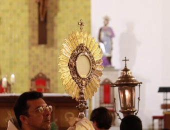 Adoração ao Santíssimo